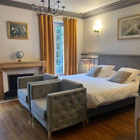 Hotel La Vinaigrerie Logis Joinville Exteriör bild