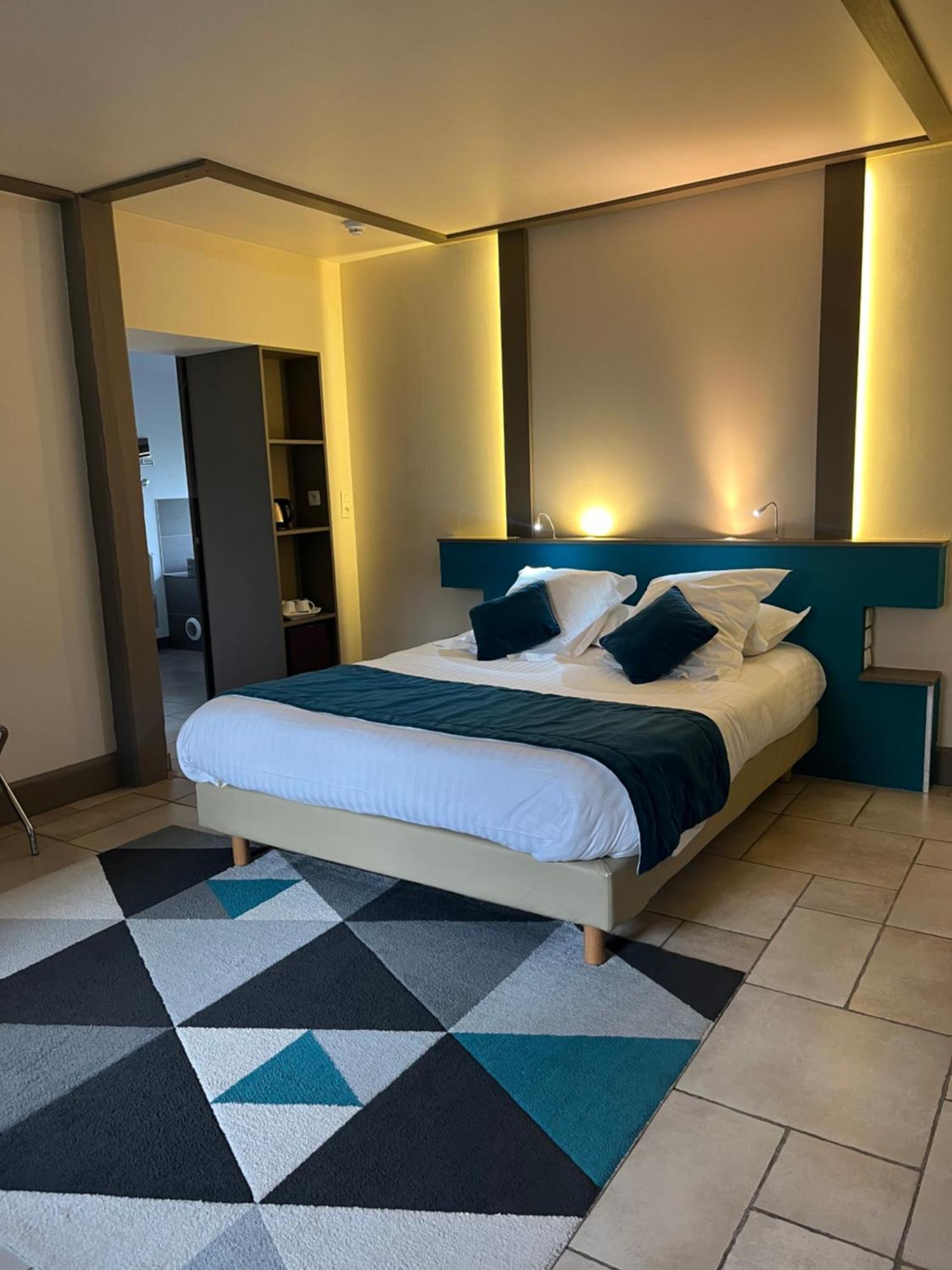 Hotel La Vinaigrerie Logis Joinville Exteriör bild