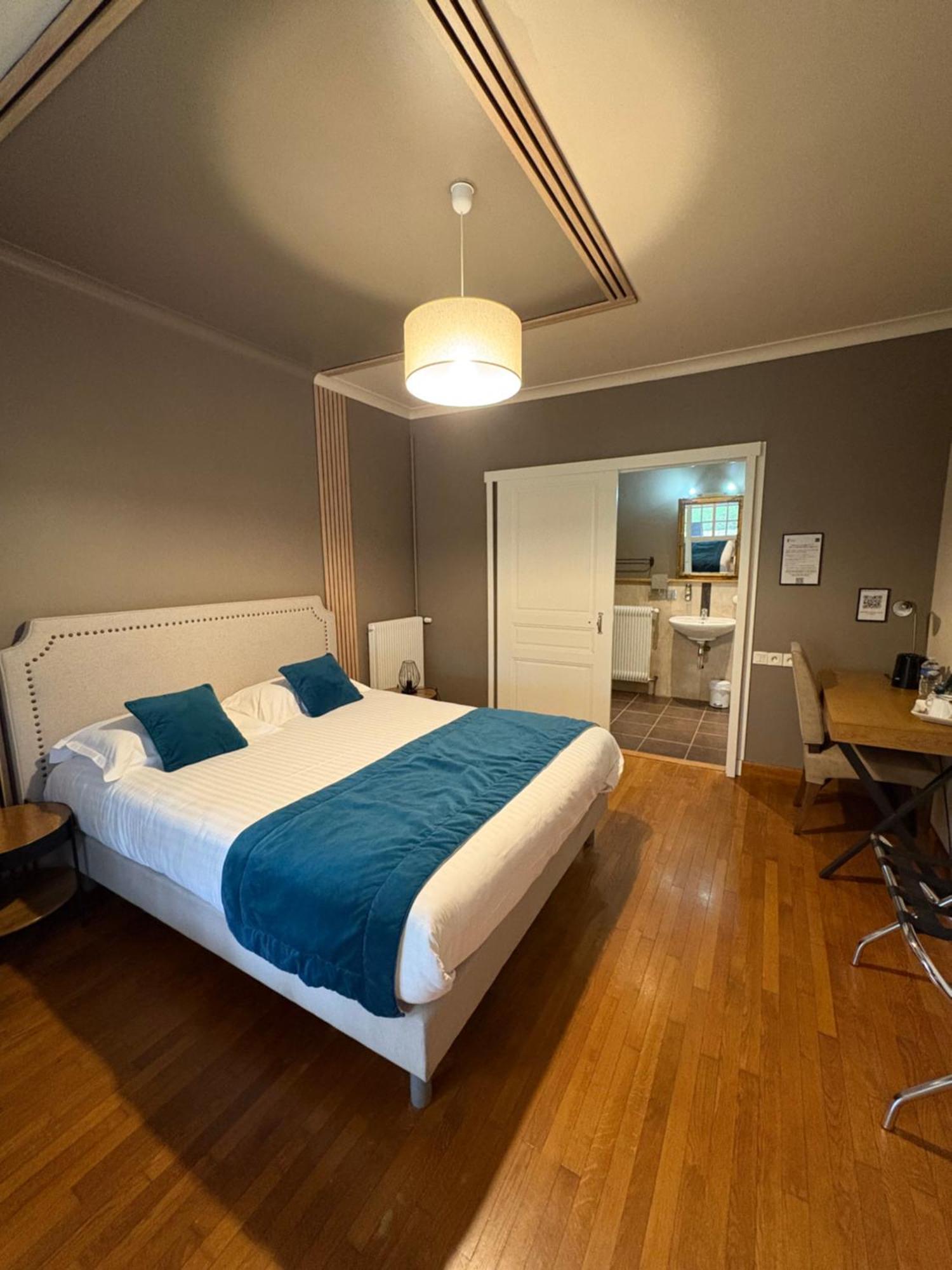 Hotel La Vinaigrerie Logis Joinville Exteriör bild